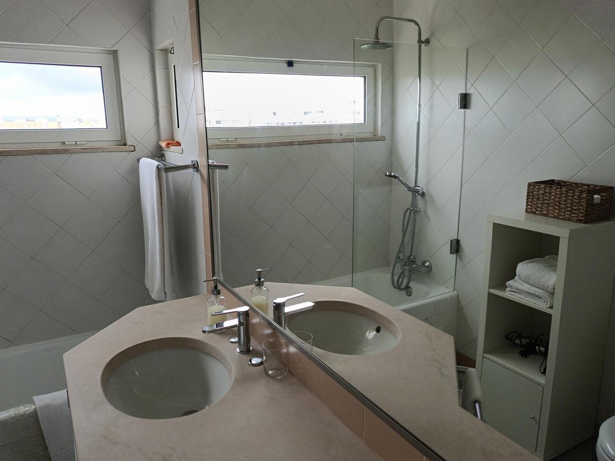 Apartamento 90M2 Com Vista Mar - Albufeira Ngoại thất bức ảnh